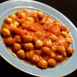 Chickpea Stew with Carrots