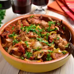 Oven-Baked Rabbit with Onions