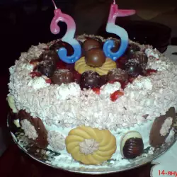Birthday Cake with Biscuits