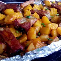 Pork Ribs with Potatoes in Foil
