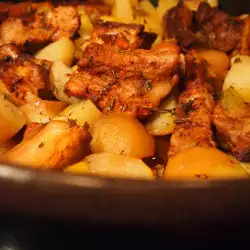 Potatoes with Meat and Basil