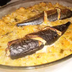 Mackerel Casserole with Sauerkraut and Rice