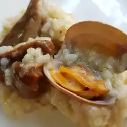 Mushroom Rice with Garlic