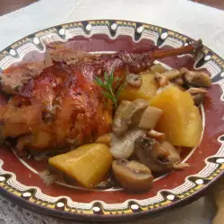 Potatoes with Meat and Mushrooms