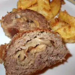 Minced Meat Roll with Mushrooms and Onions