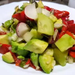 Healthy Salad with Cucumbers