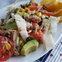 Salad with Chinese Cabbage and Tuna