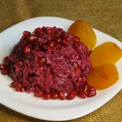 Beets and Pomegranate Salad