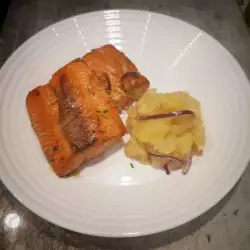 Salmon with Cloves