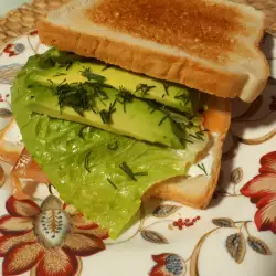 Club Sandwich with lettuce