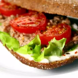 Tuna Sandwich with Tomatoes and Lettuce