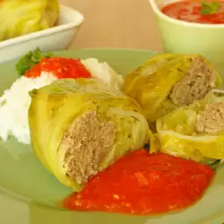 Rice Dolmades with Tomatoes