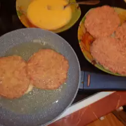 Minced Meat Schnitzel with Onions