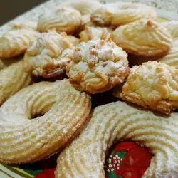 Butter Cookies with powdered sugar