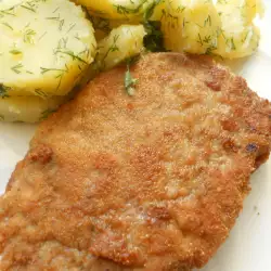 Minced Meat Schnitzel with Potatoes