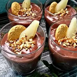 Chocolate Pudding with Pears