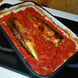 Oven-Baked Mackerel with Peppers