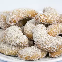 Lard cookies with Powdered Sugar