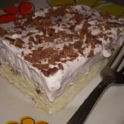 Egg White Cake with Cream