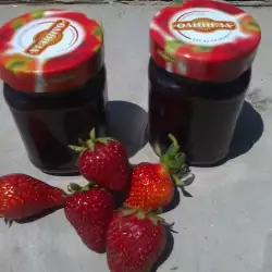 Strawberry Jam with Citric Acid