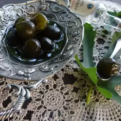 Grandma’s Jam from Green Figs