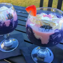 Summer Cocktails with Cream