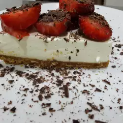 Cheesecake with cream