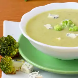 Cream Soup with Blue Cheese