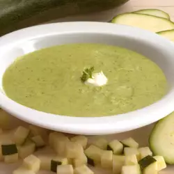 Cream of Zucchini Soup with Butter