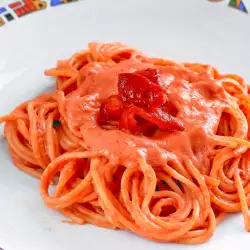 Pasta Sauce with spaghetti