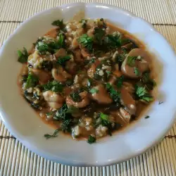 Mushrooms with Spinach and Rice
