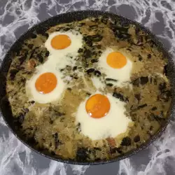 Spinach with Rice and Eggs