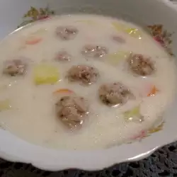 Meat Ball Soup with Noodles