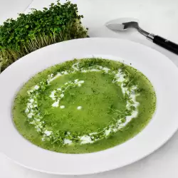 Spinach Soup with garlic