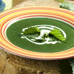 Spinach Soup with broth