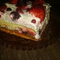 Raw Cake with Cream