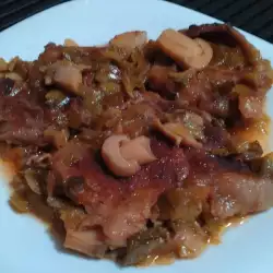 Pork Chops with Leeks and Mushrooms