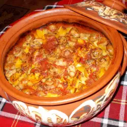 Güveç with potatoes