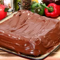 Sour Cream Torte with Chocolate