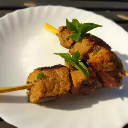 Skewers with mint