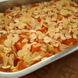 Pumpkin Dessert with Almonds