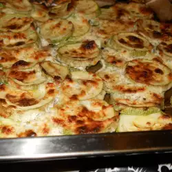 Zucchini in the Oven with Cream and Feta Cheese