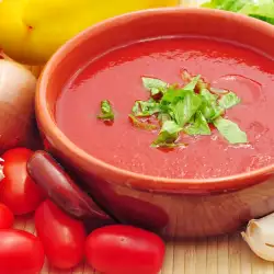 Meat Soup with Tomatoes