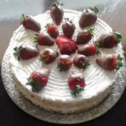 Biscotti Cake with strawberries