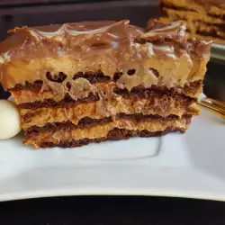 Cake with Cocoa Biscuits and Dulce De Leche