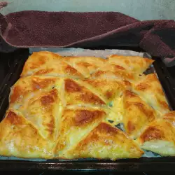 Oven-Baked Filo Pie with Eggs