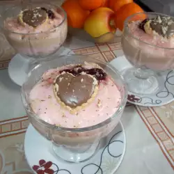 Trifle with powdered sugar