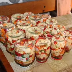 Pickled Cauliflower with Carrots