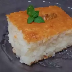 Semolina Revani with Yoghurt