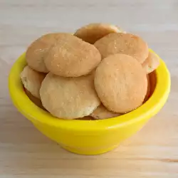 Soft Biscuits with Vanilla